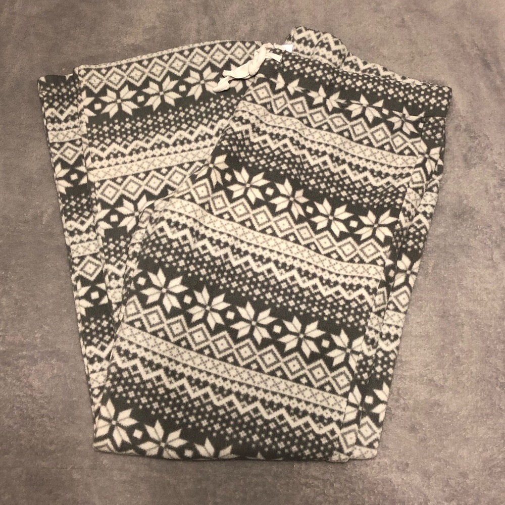 3/$18 PROMO - Fleece Lounge Pant Size L